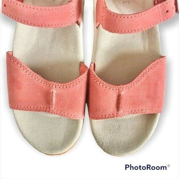 LL Bean Women's 6.5M Pink Suede Leather Strappy Leather Sandals With Buckle - Picture 2 of 7